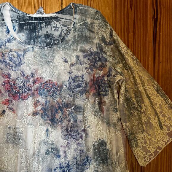 Brittany Black cream floral lace long sleeve whimsygoth tee shirt SIZE XL - Picture 4 of 5